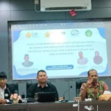Koordinator Program Studi Doktor Pendidikan IPS SPS, Dr. Muhammad Aulia, M.TESOL., MA, Sebagai Narasumber pada Kegiatan Seminar ISKI Aceh dan Prodi S2 KPI UIN Ar-Raniry